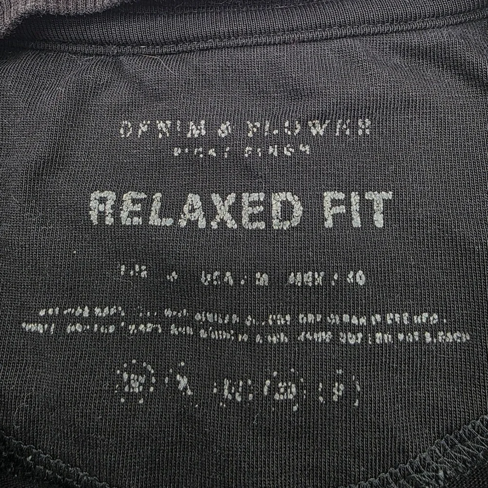 Skater Denim & Flower Graphic T-Shirt Mens Medium Black‎ Relaxed Fit California